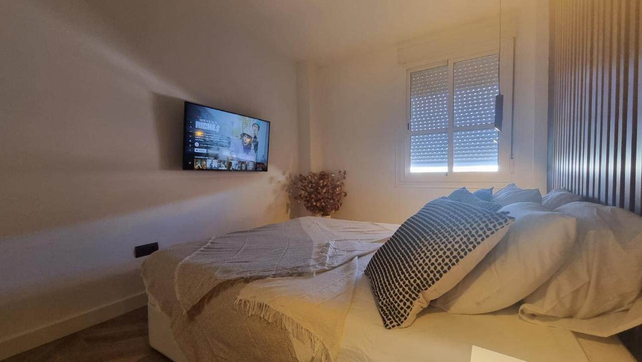 Luxe Appartement In Het Centrum Van Malaga Met Gratis Parkeerplek! Kültér fotó
