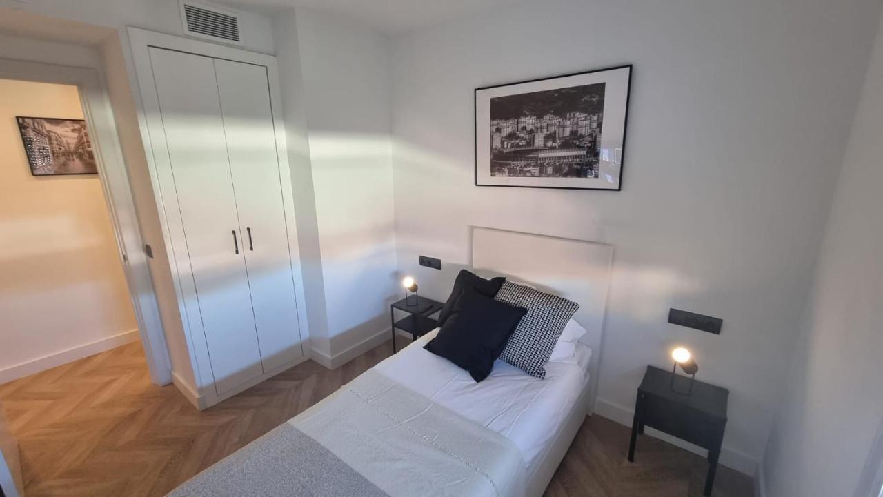 Luxe Appartement In Het Centrum Van Malaga Met Gratis Parkeerplek! Kültér fotó